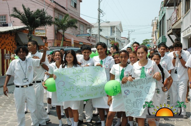 Softball Champions Parade SPHS-15