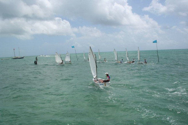 Caye Caulker  Regatta demonstration