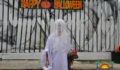 Saga Halloween 2013-26 (Photo 17 of 42 photo(s)).