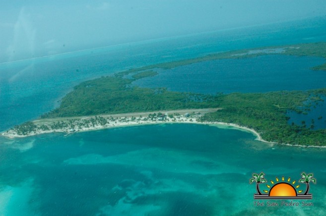 Puerto Azul Location Islands Northern Two Caye UNESCO Blue Hole Atoll-1