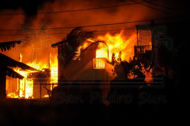 Boca Del Rio Fire San Pedro Ambergris Caye-15