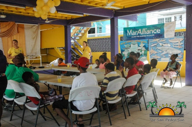 Kids Meet Sharks Southside Belize City-1