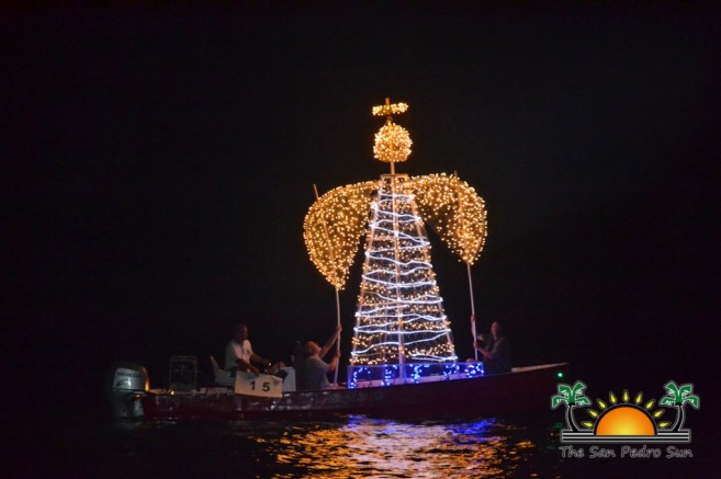 2015 Christmas Lighted Boat Parade-4