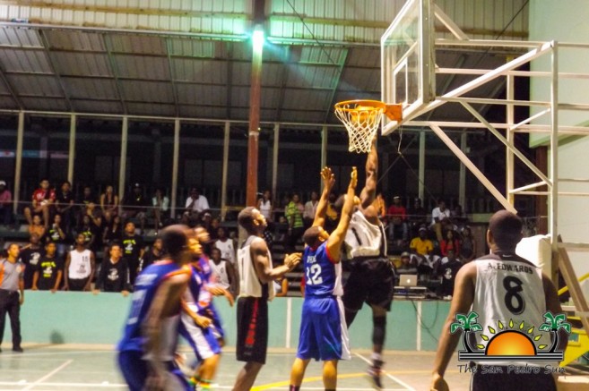 Tiger Sharks Hurricanes Game Two 2016 NEBL Finals-4