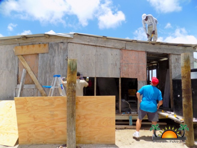 Volunteers help rebuild San Mateo-3