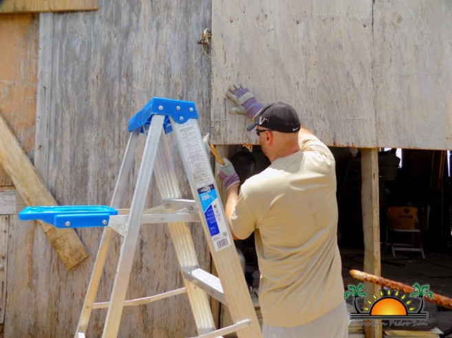 Volunteers help rebuild San Mateo-4