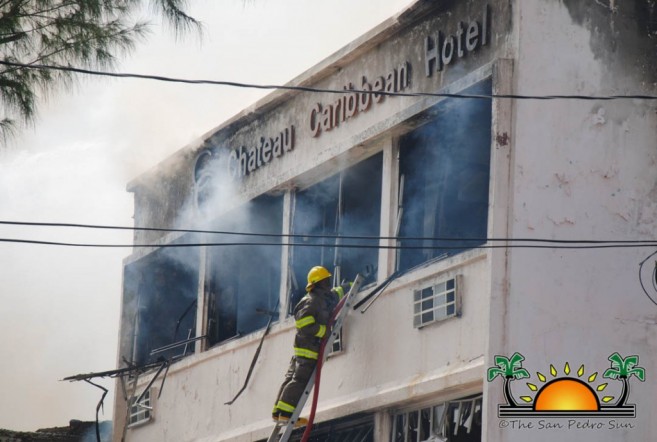 chateau-caribbean-hotel-burns-down-5