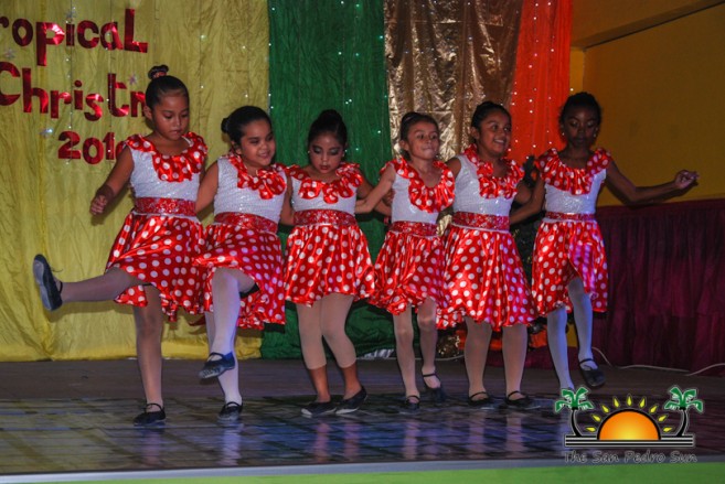 tropical-christmas-dance-academy-show-27