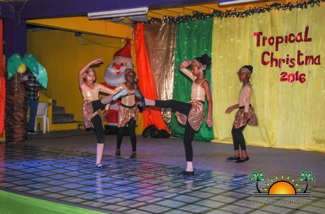 tropical-christmas-dance-academy-show-34