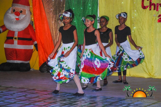 tropical-christmas-dance-academy-show-41