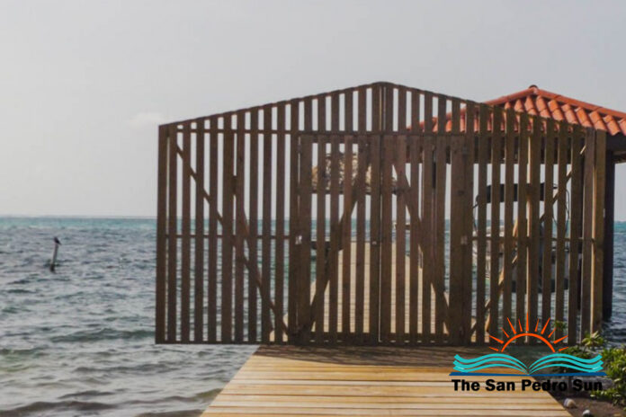 Legality of gates restricting access to public areas -2-2
